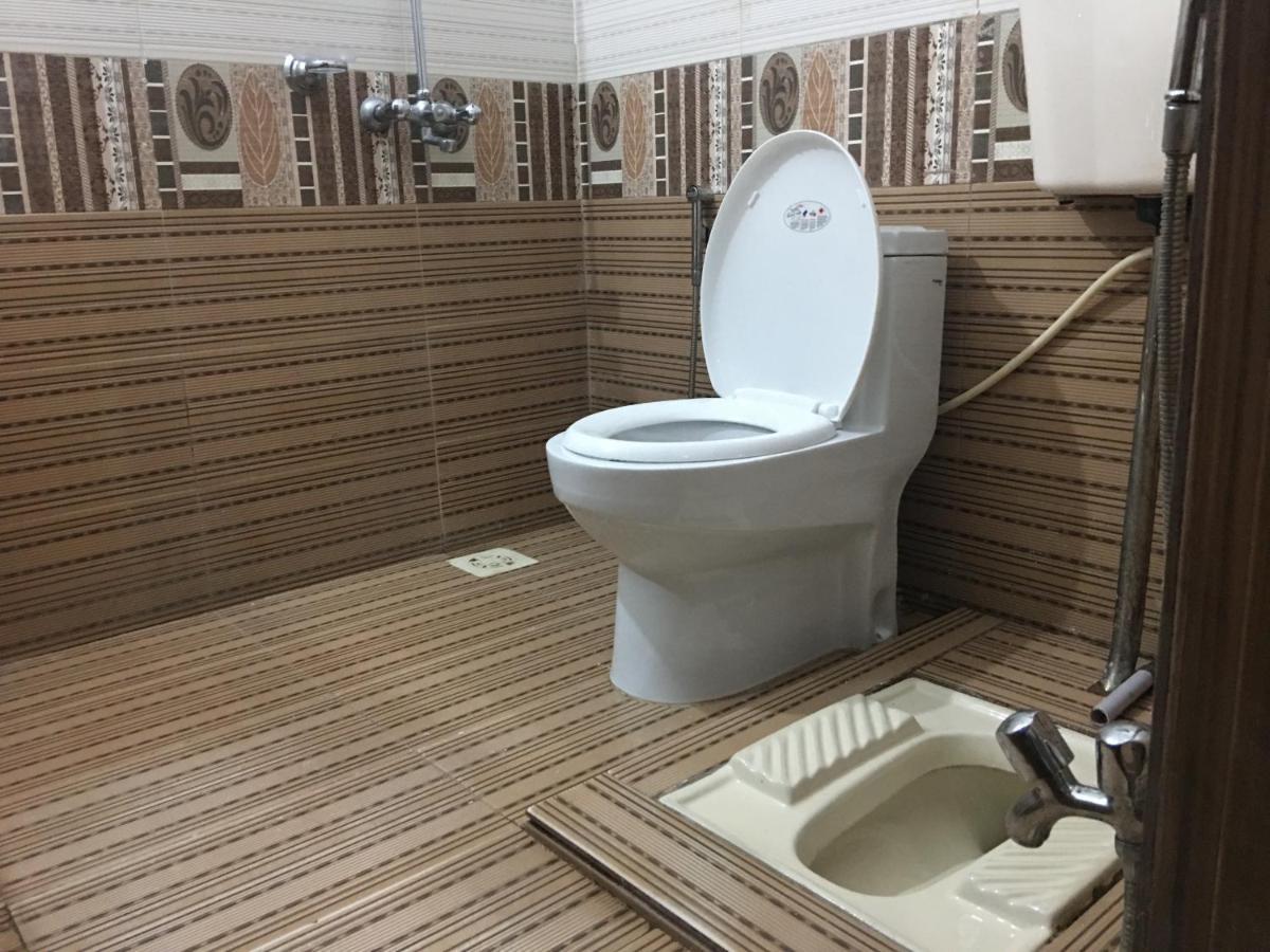 One Bed Studio Apartment Near Shaukat Khanum Лахор Екстер'єр фото